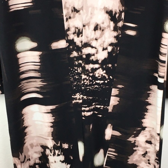 Calvin Klein Women's Size 4 Shift Dress Cowl Neck on Back Long Sleeve. - Picture 4 of 5